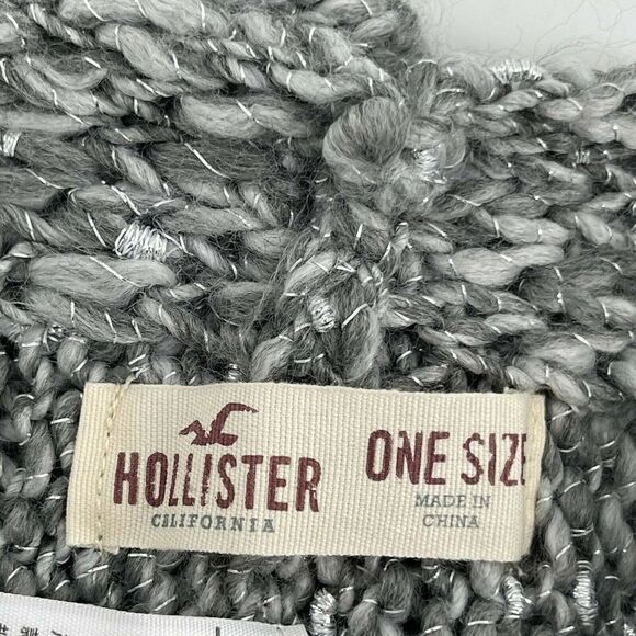 Hollister Infinity Scarf Gray Silver Metallic Threading Throughout Chunky Knit - Picture 5 of 6